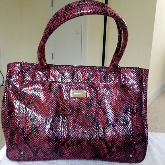 Nine West Handbags - Nine West Purse